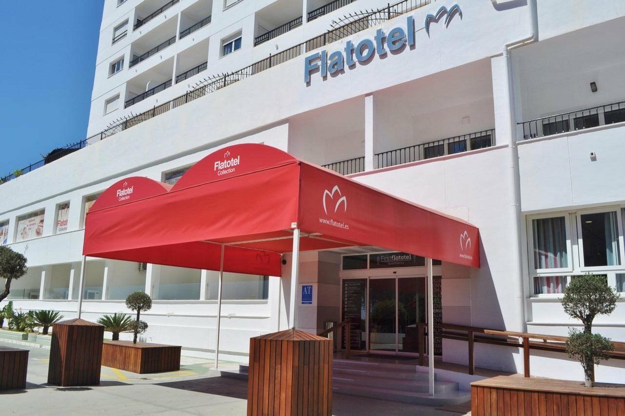 First Flatotel Internacional ベナルマデナ エクステリア 写真